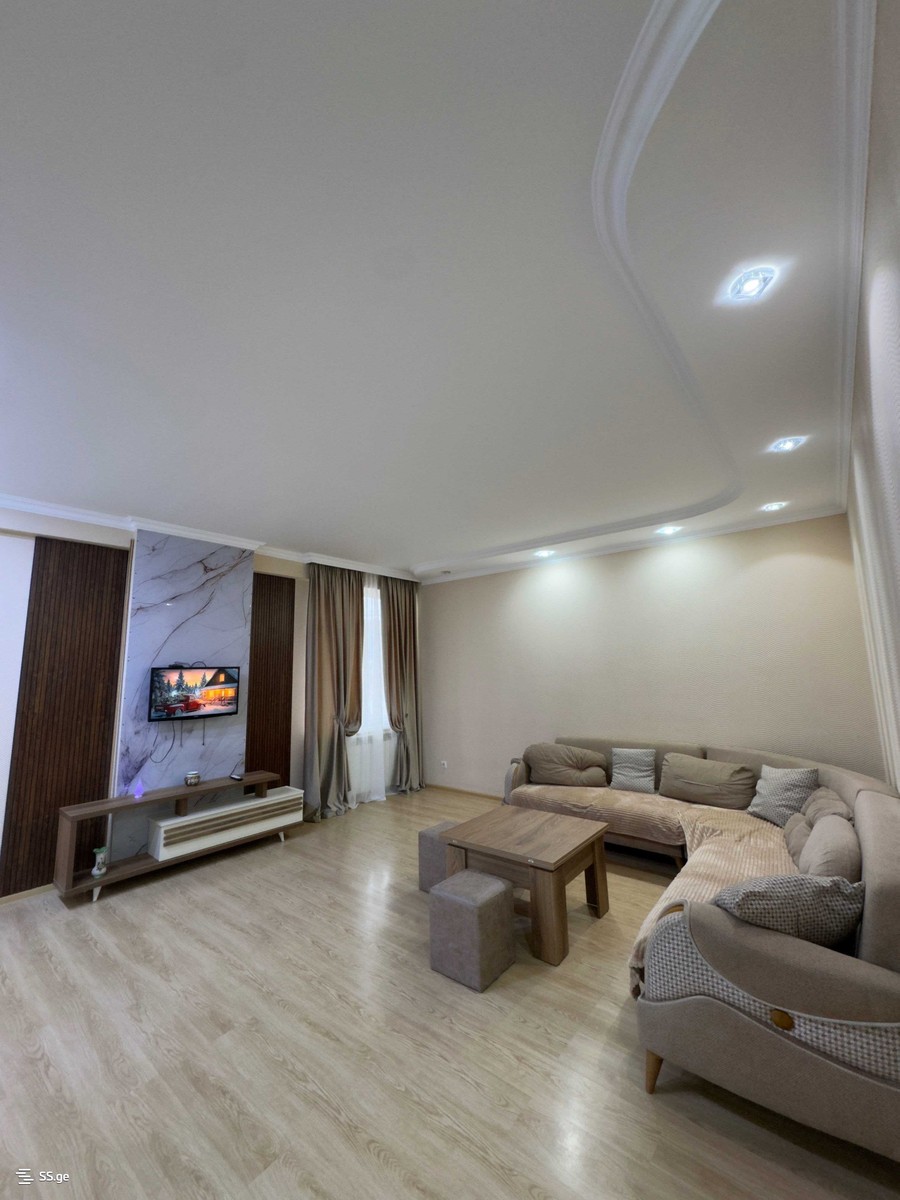 a.wereTlis avenue - 4 rooms