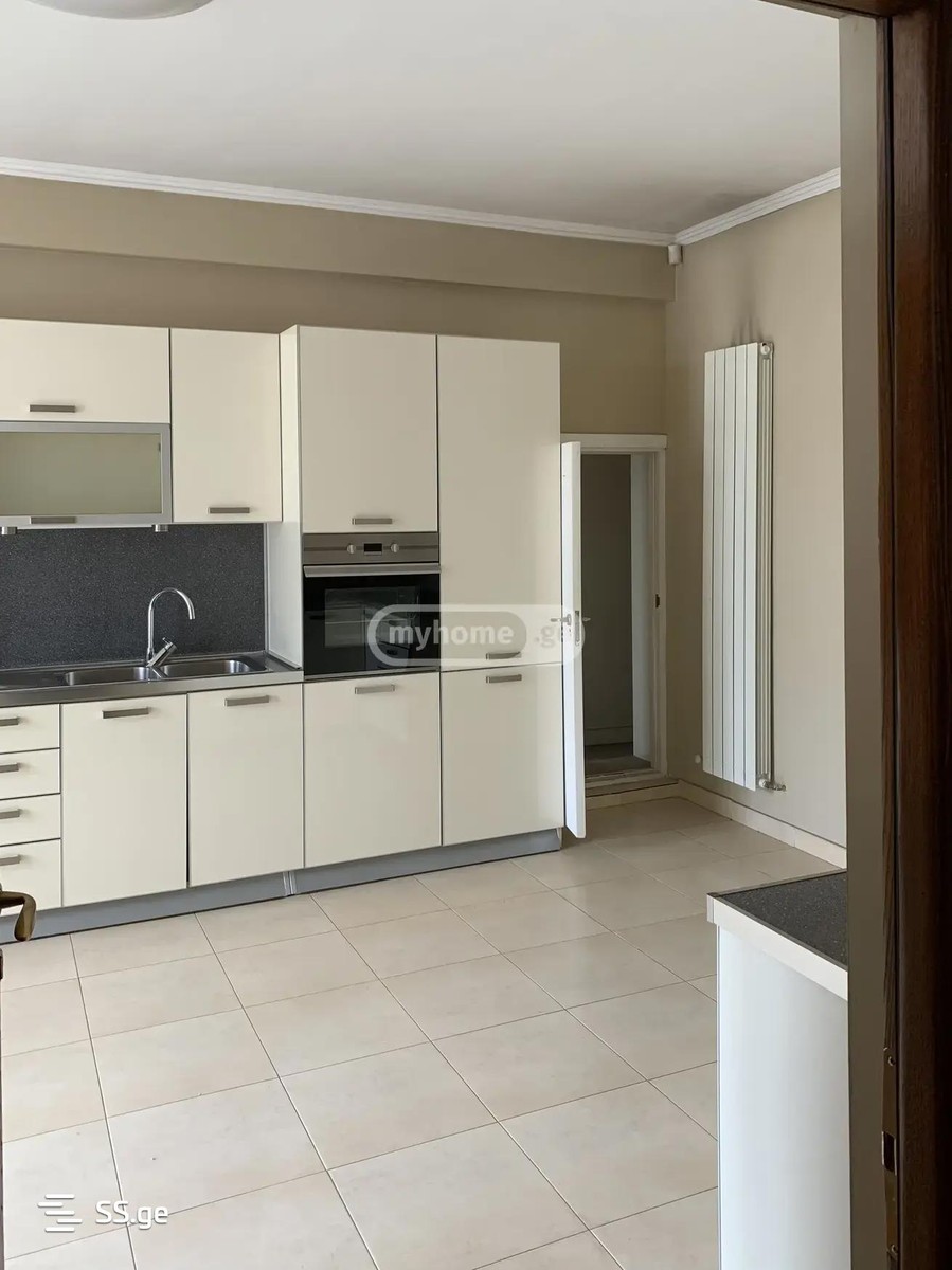 mckheta st. - 5 rooms