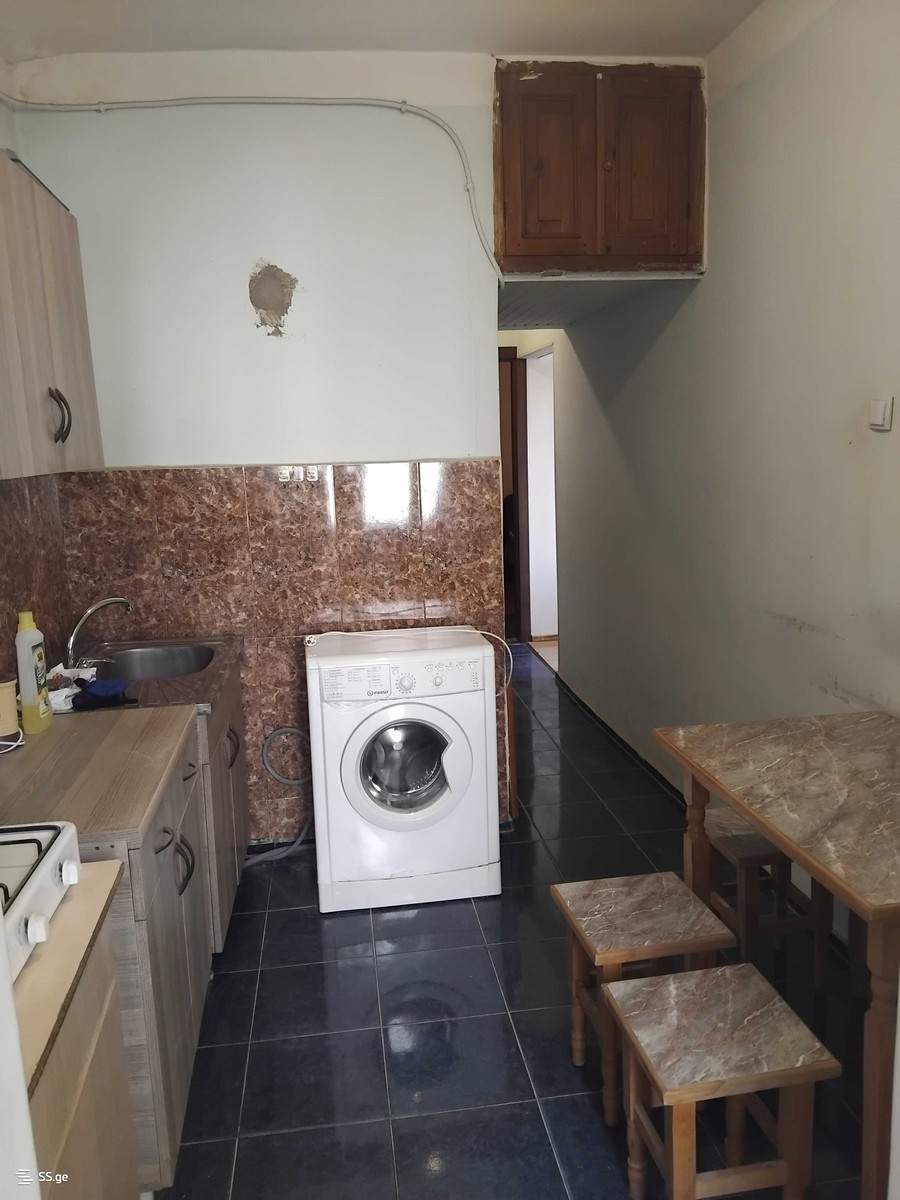 khomleli st. 50 - 2 rooms