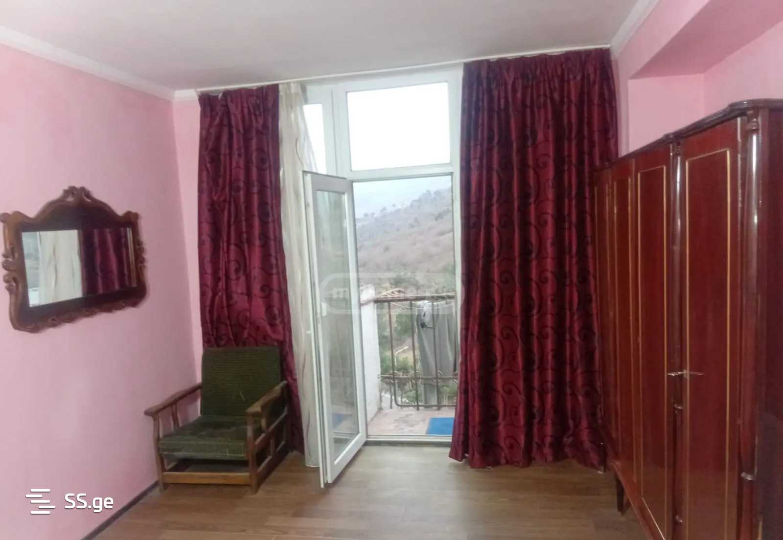 tskneti hwy 75 - 2 rooms