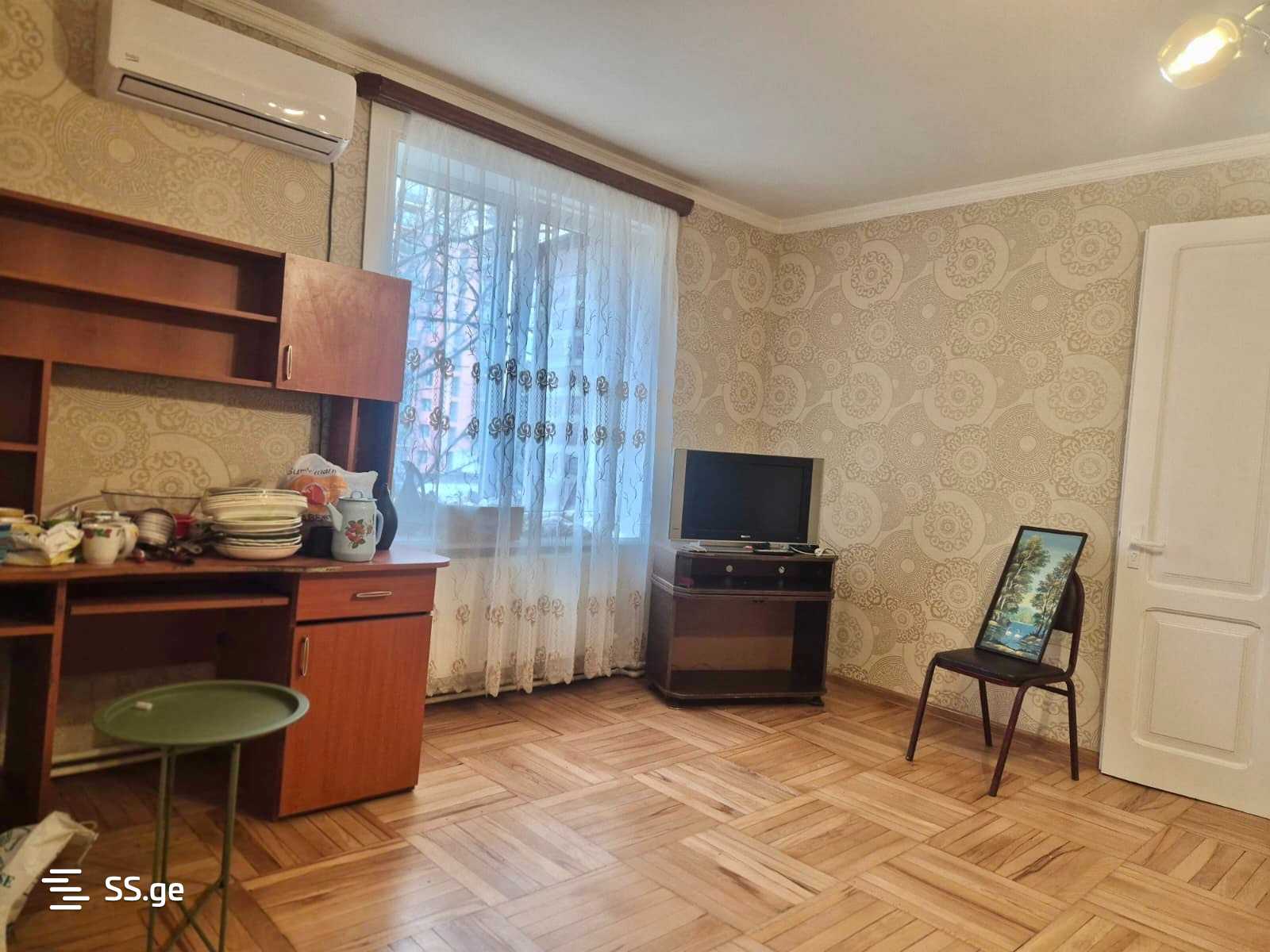 a.wereTlis avenue - 2 rooms