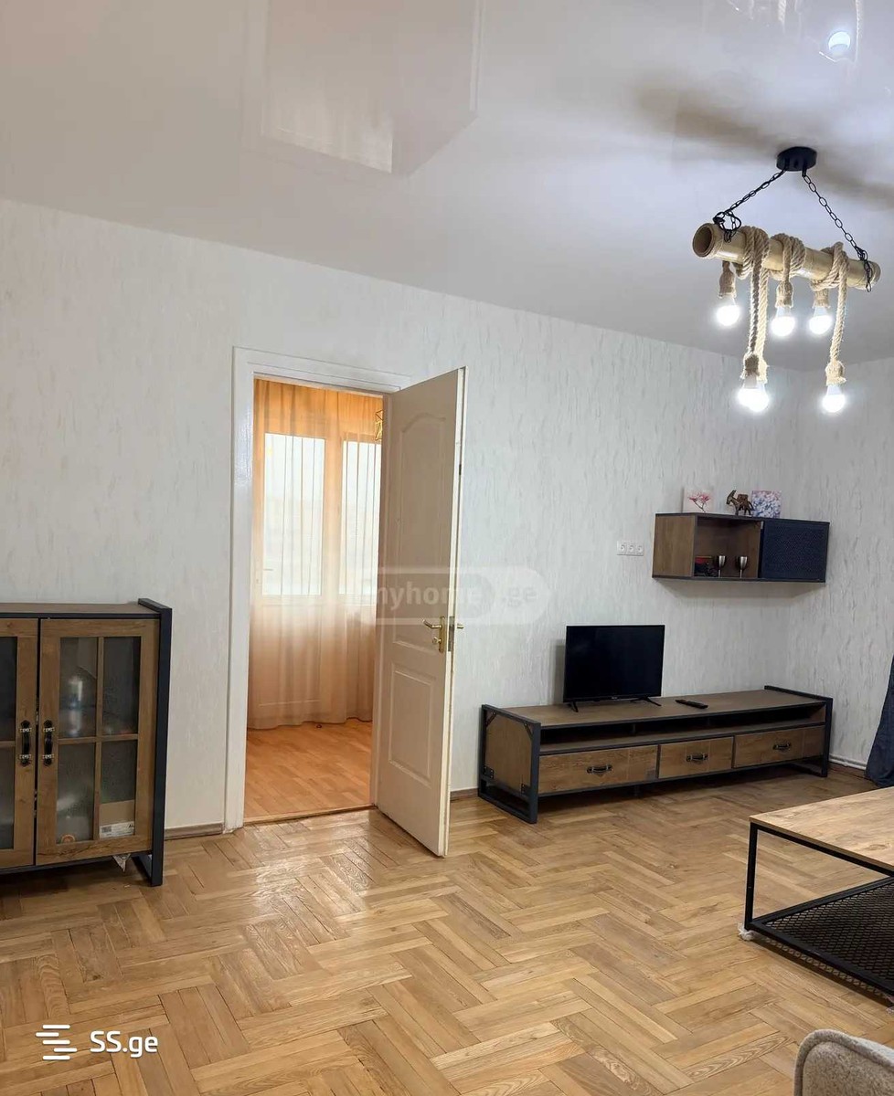 a.wereTlis avenue 55 - 2 rooms