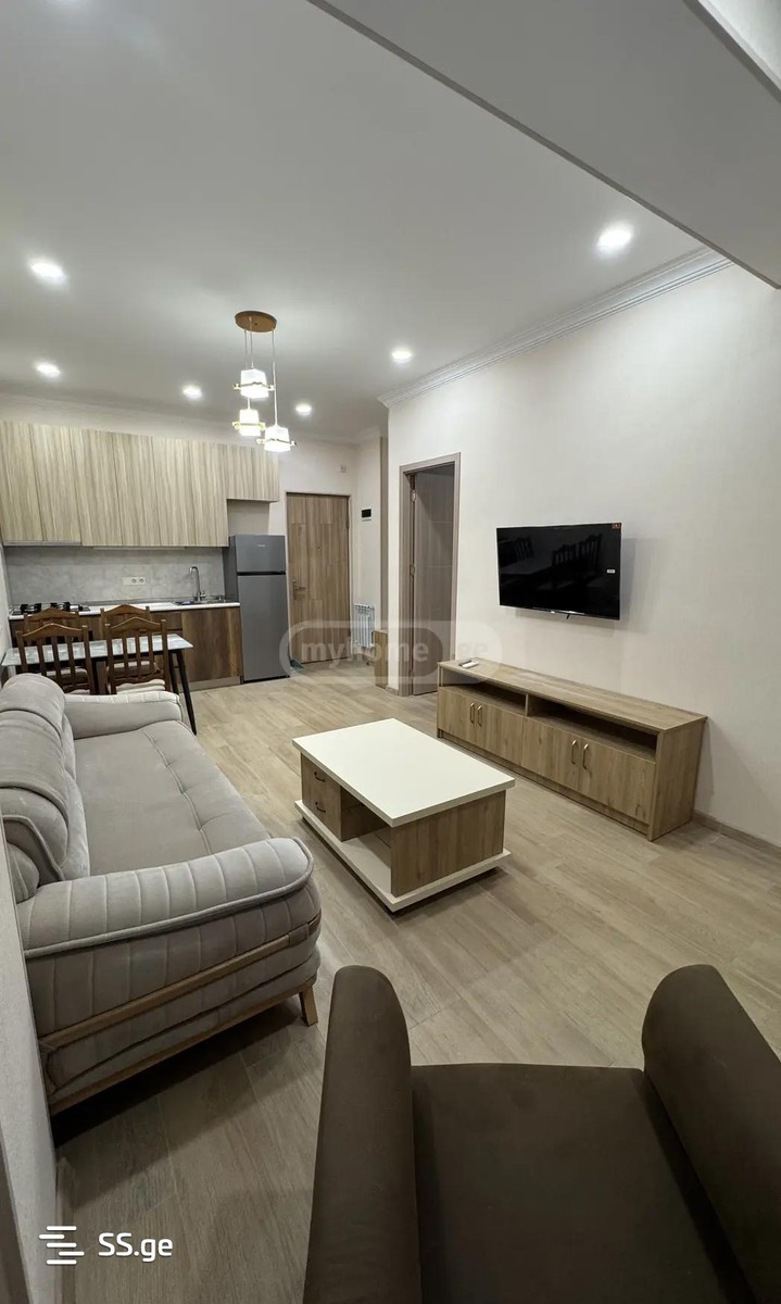 giorgi brtskinvale st. 32 - 2 rooms