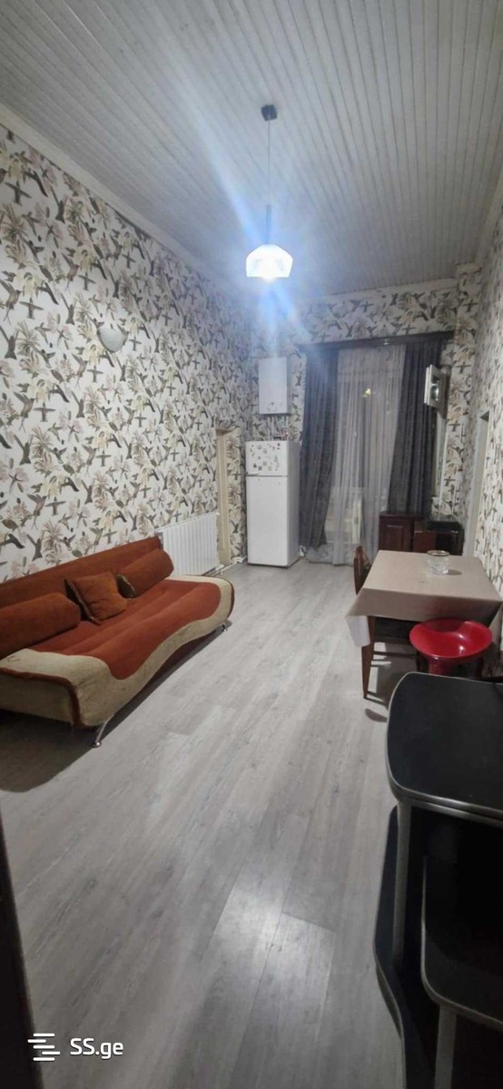 R. Chkhikvadze st. 0 - 2 rooms