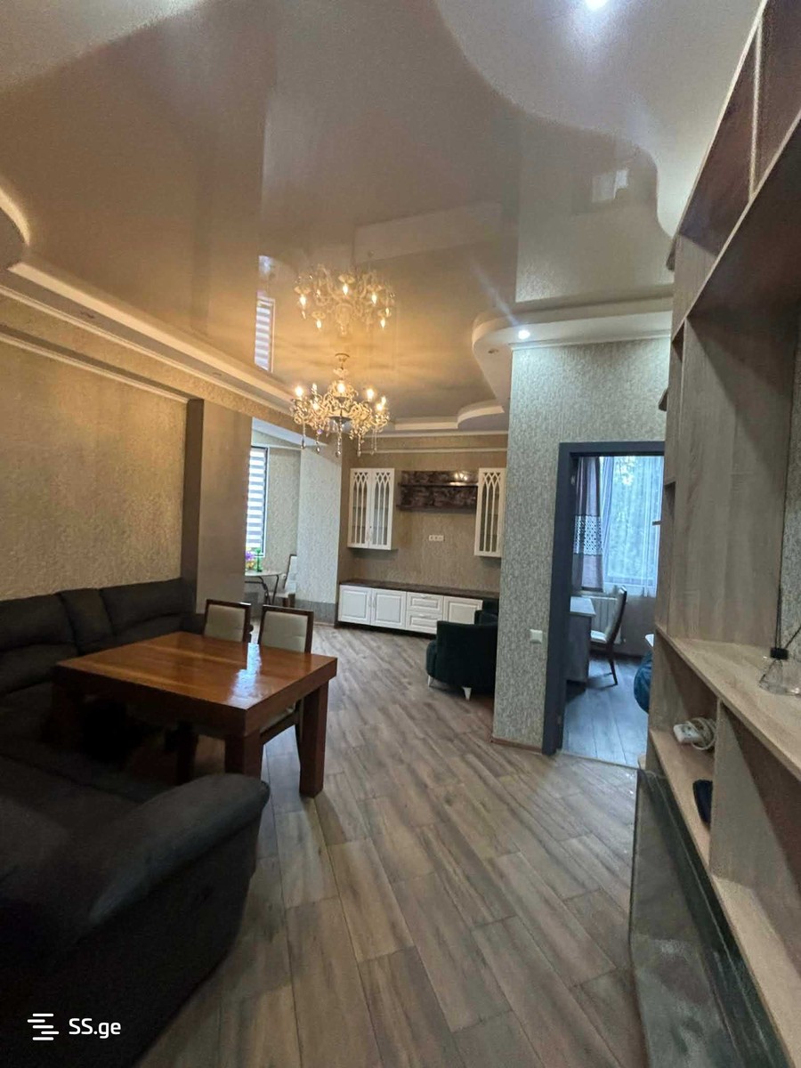 III Microdistrict - Gldani  19 - 4 rooms