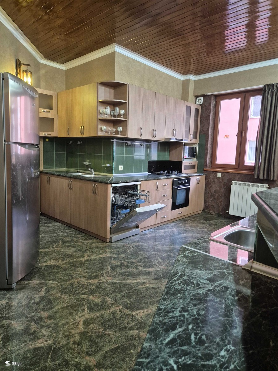 aslanidi st. 19 - 3 rooms