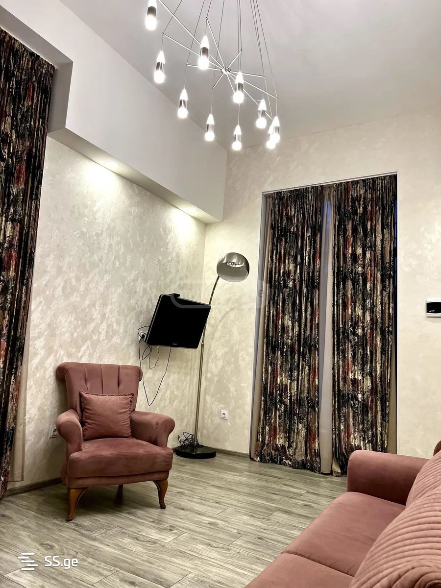 beridze st. 6 - 4 rooms