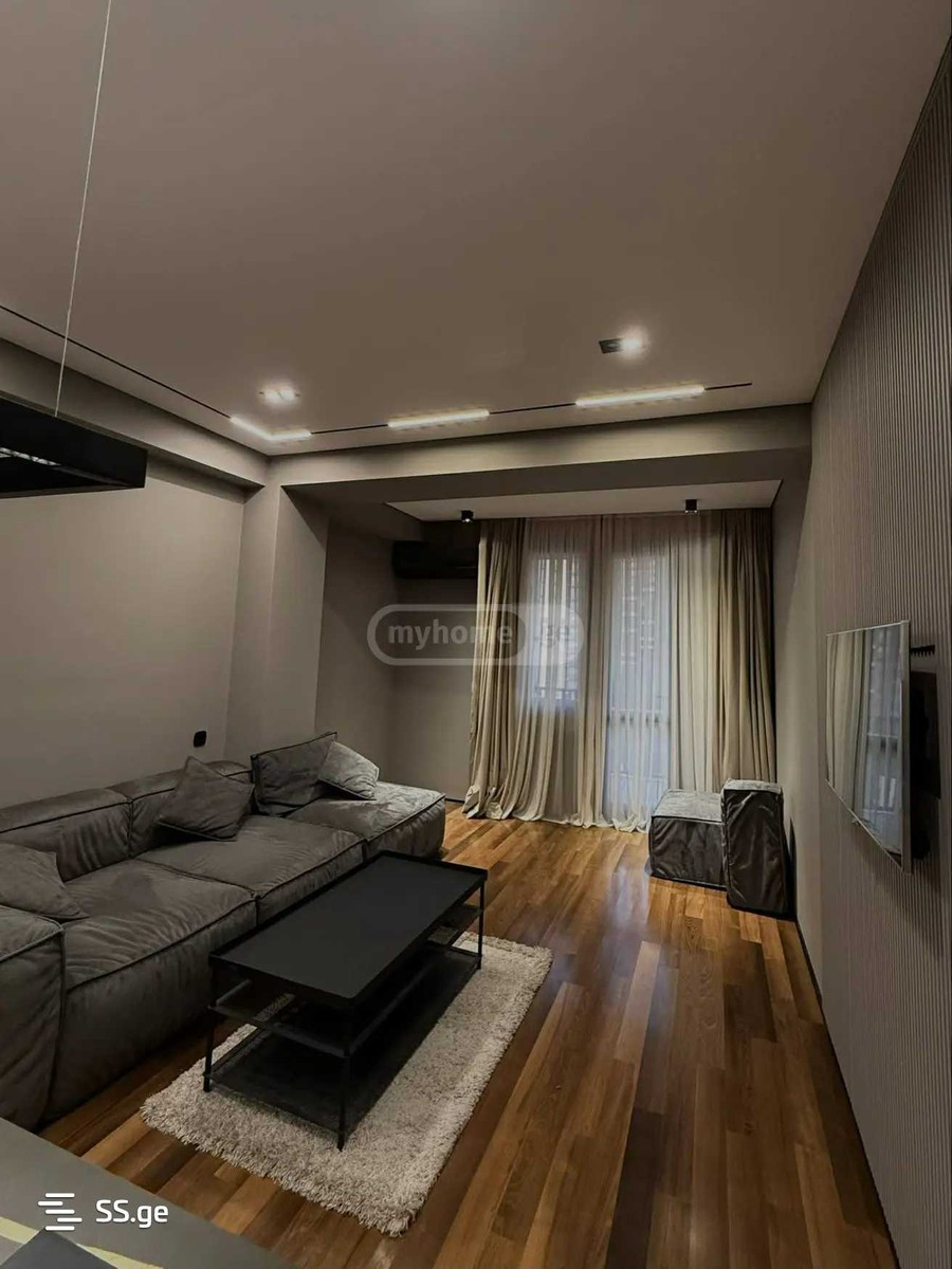 navtlugi st. 10 - 2 rooms