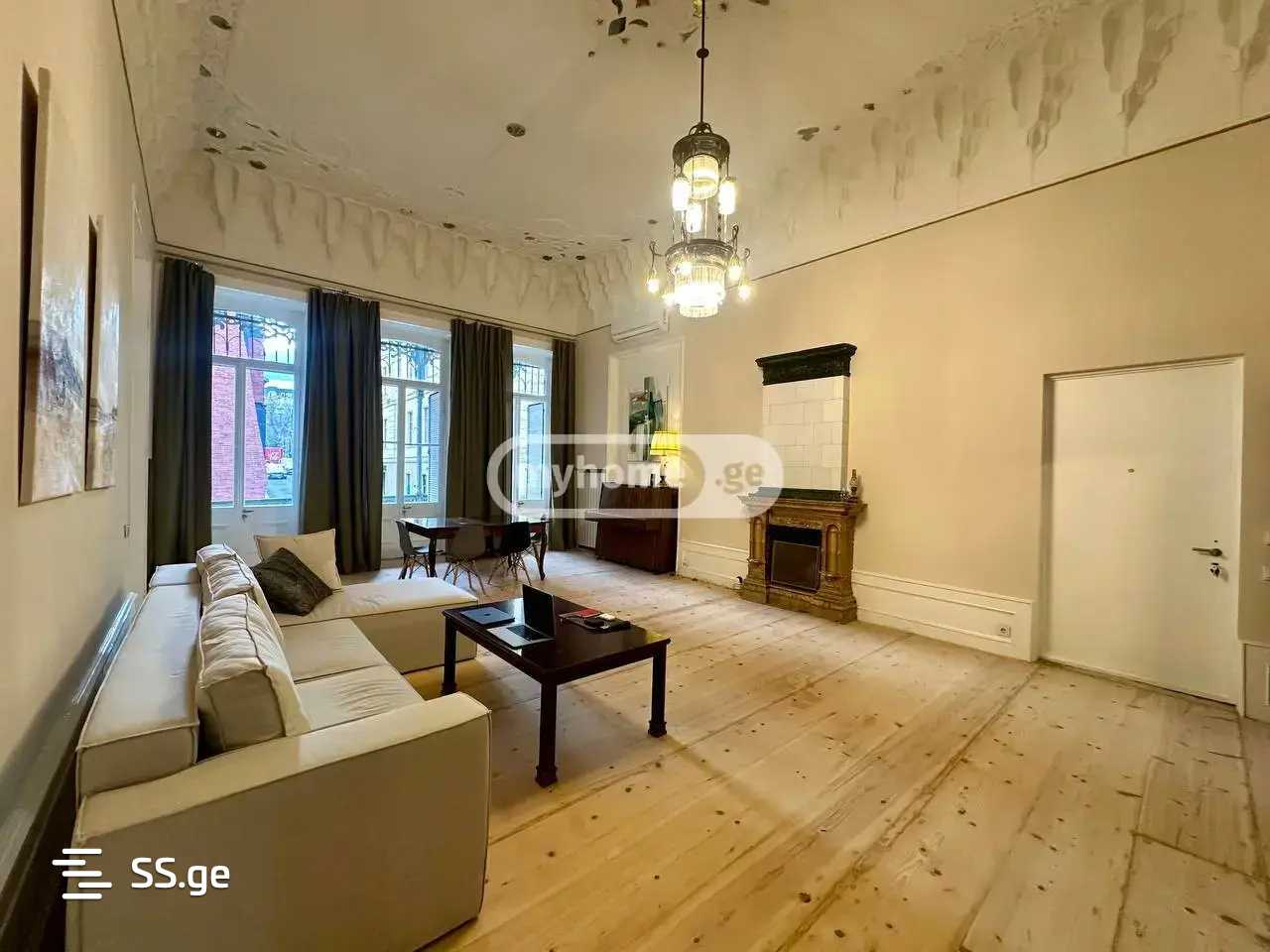 V.Orbeliani st. 1 - 3 rooms