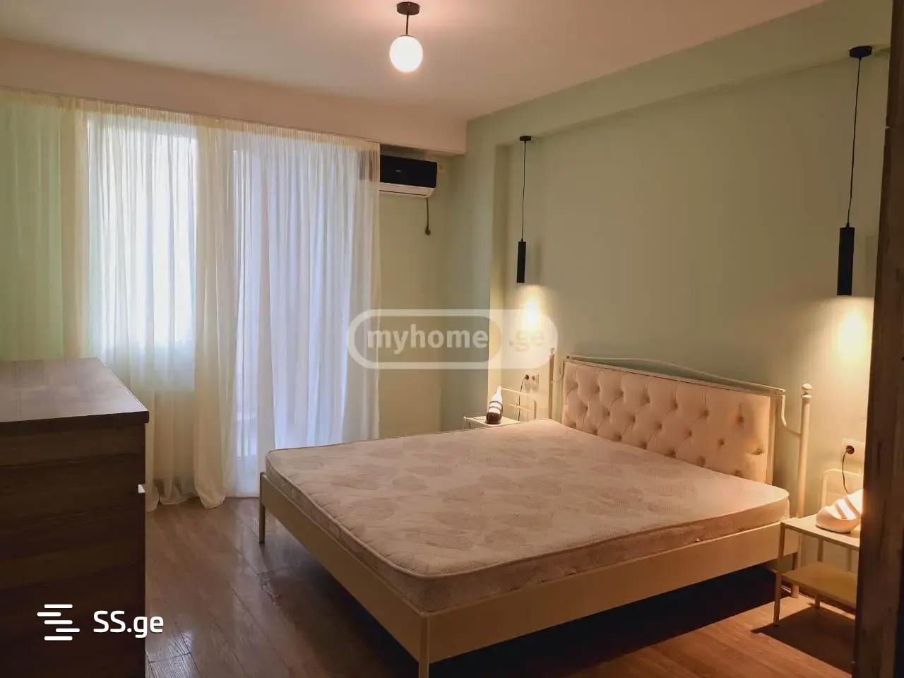 navtlugi st. 10 - 2 rooms