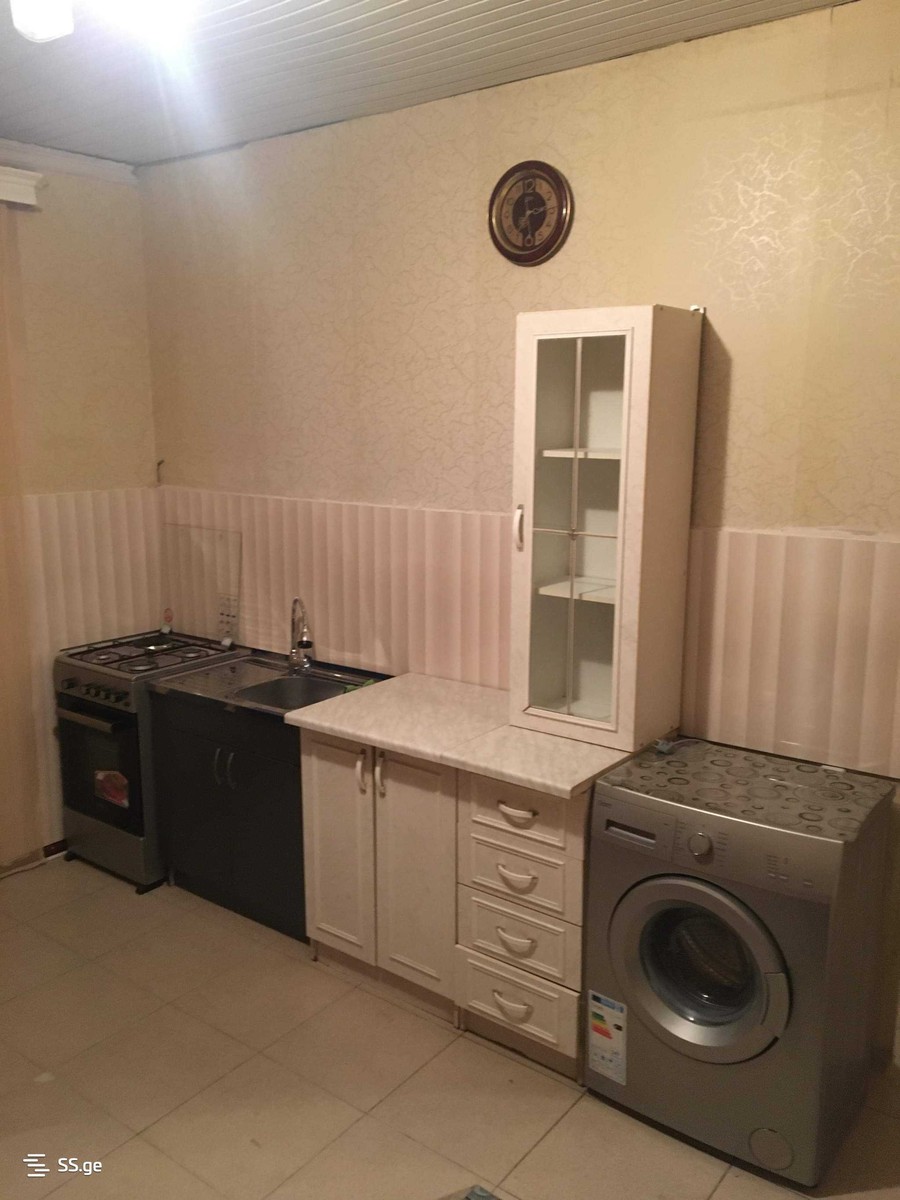 Tadzari st. 3 - 2 rooms