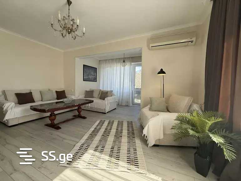 chkondideli st. 16 - 3 rooms