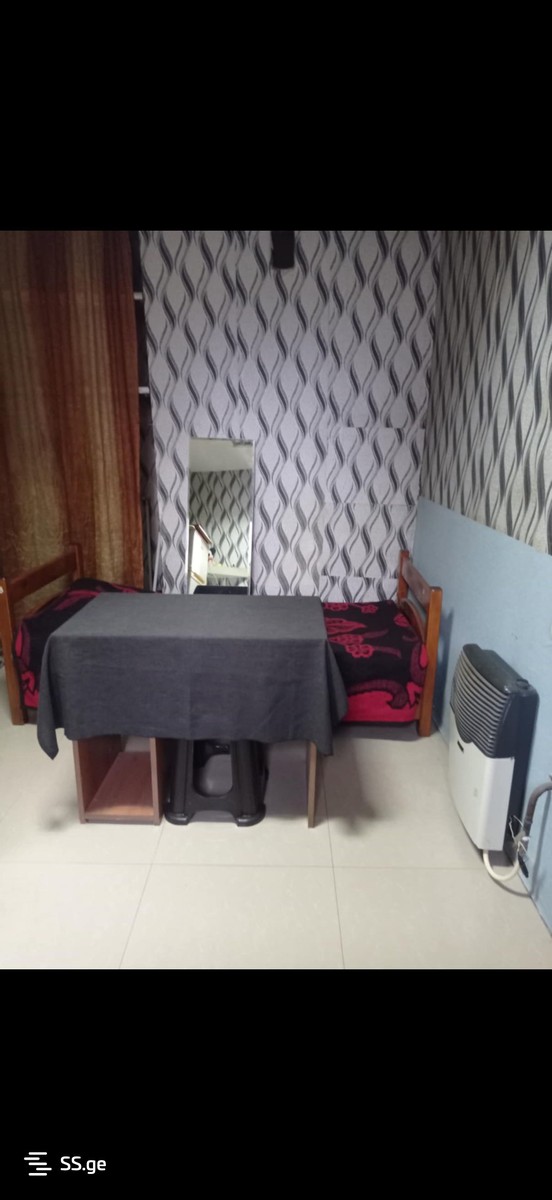 uiarago st. 44 - 1 rooms