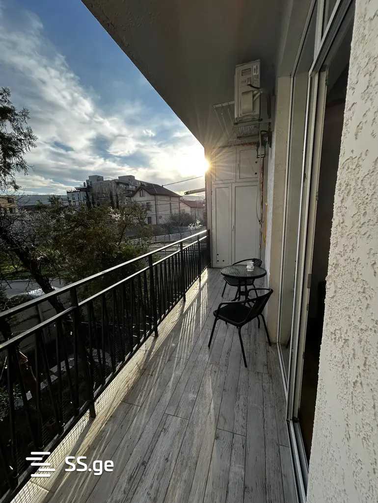 chiaureli st. 20 - 2 rooms