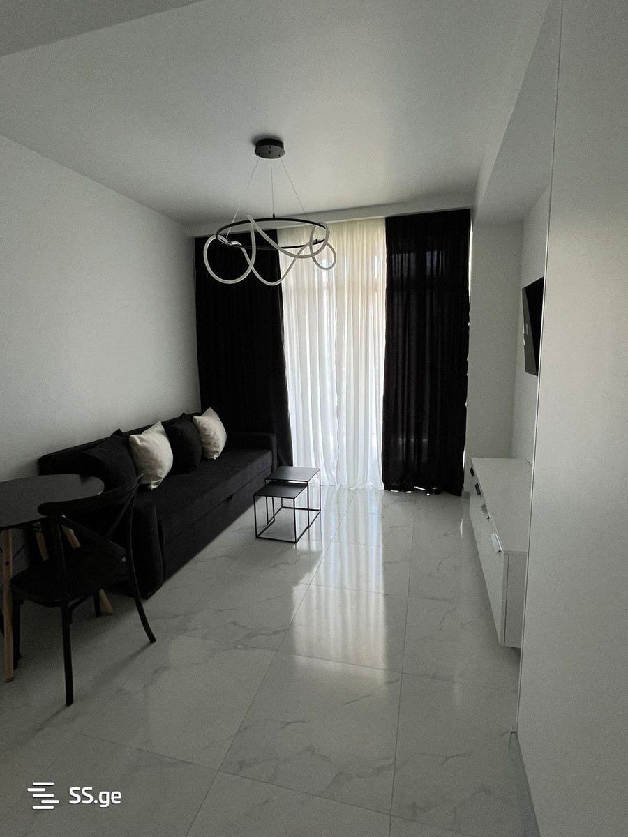 navtlugi st. 10 - 3 rooms