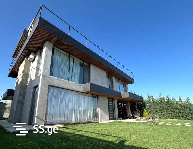 Tsakhvebi st. - 8 rooms