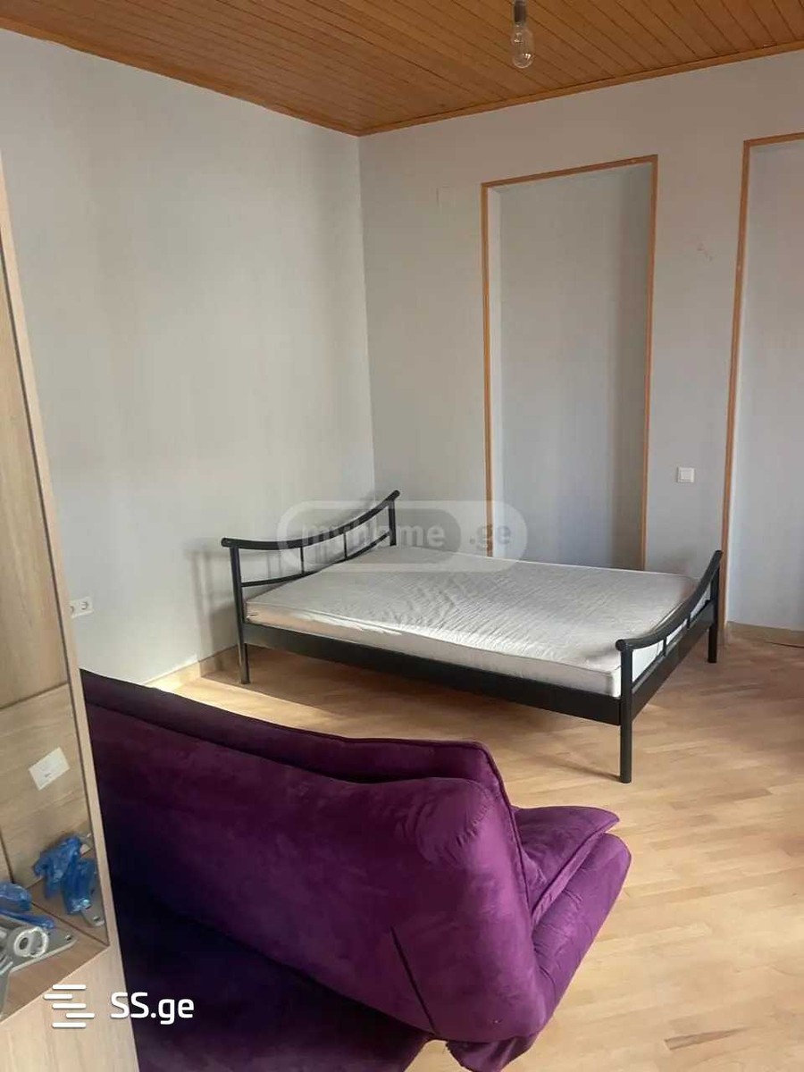 j. nadiradze 0 - 2 rooms