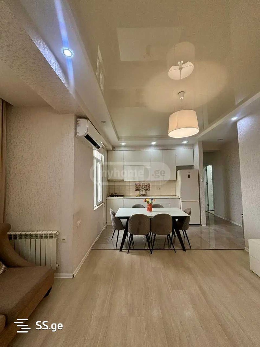 Tinatini st. - 3 rooms