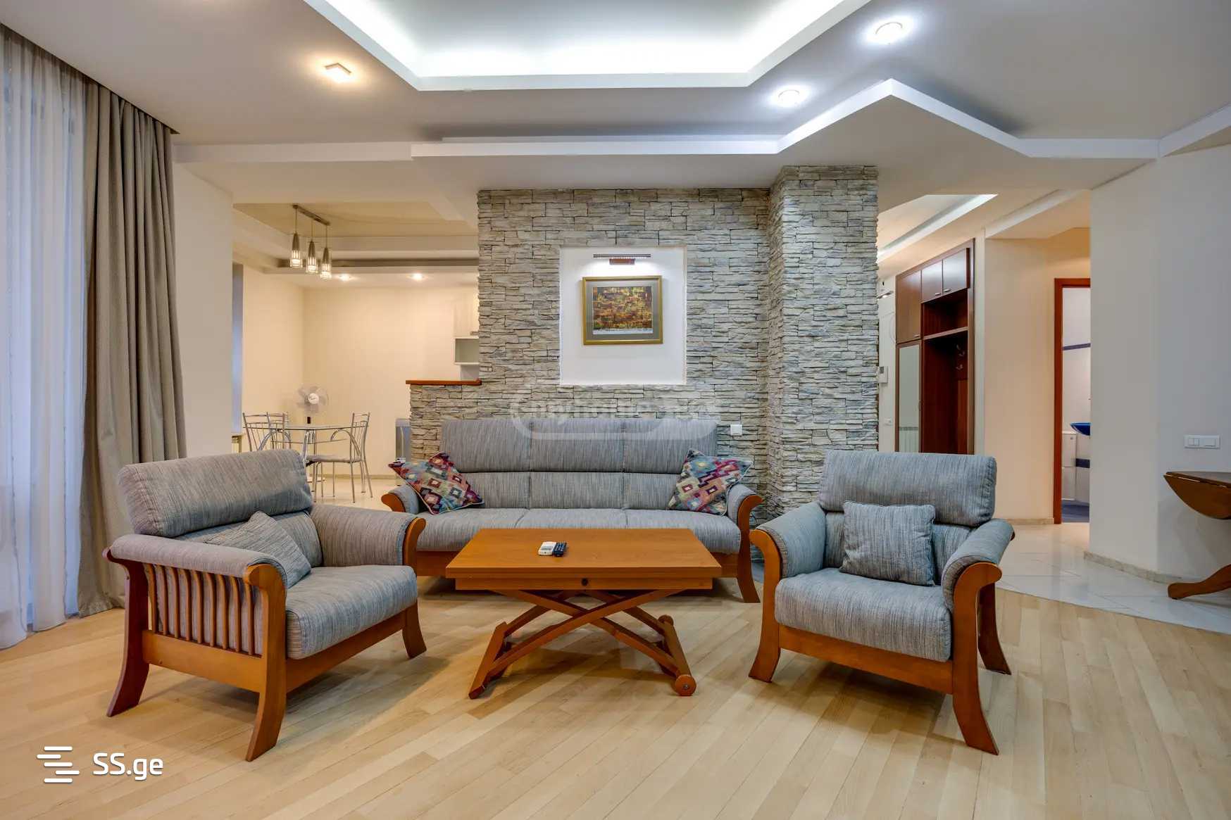 petriashvili st. 29 - 4 rooms