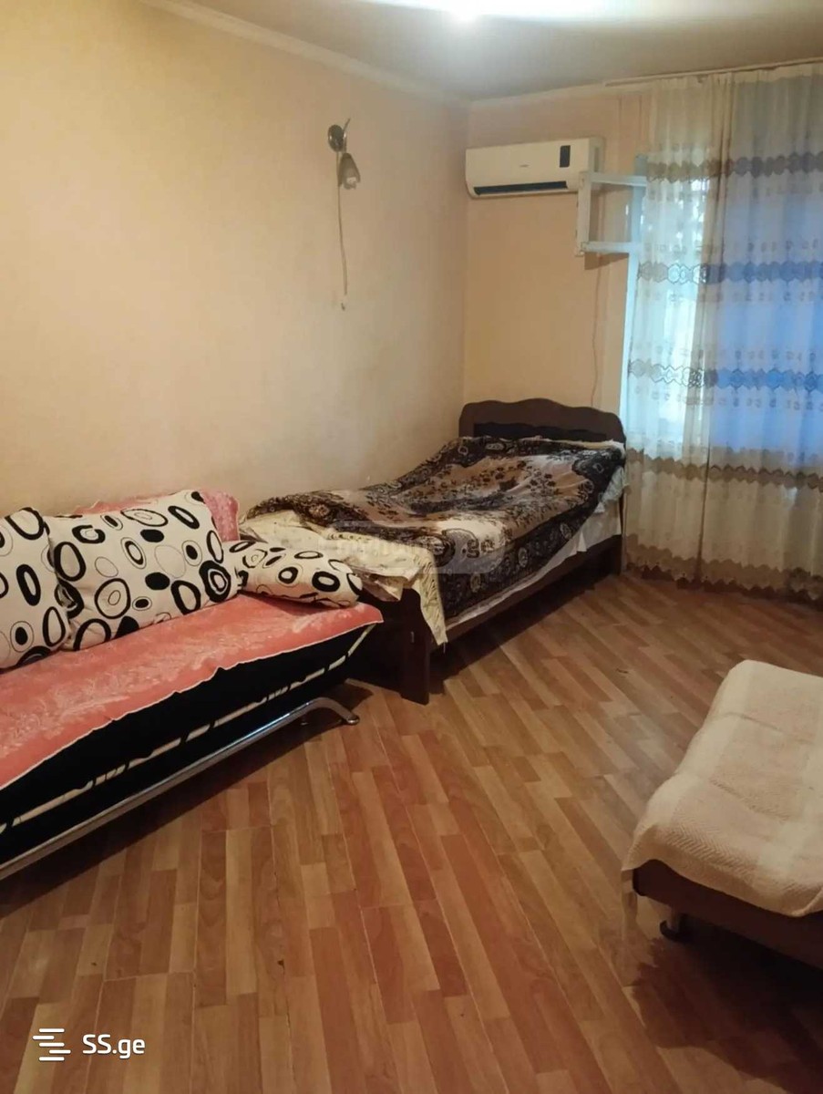 krtsanisi st. - 1 rooms