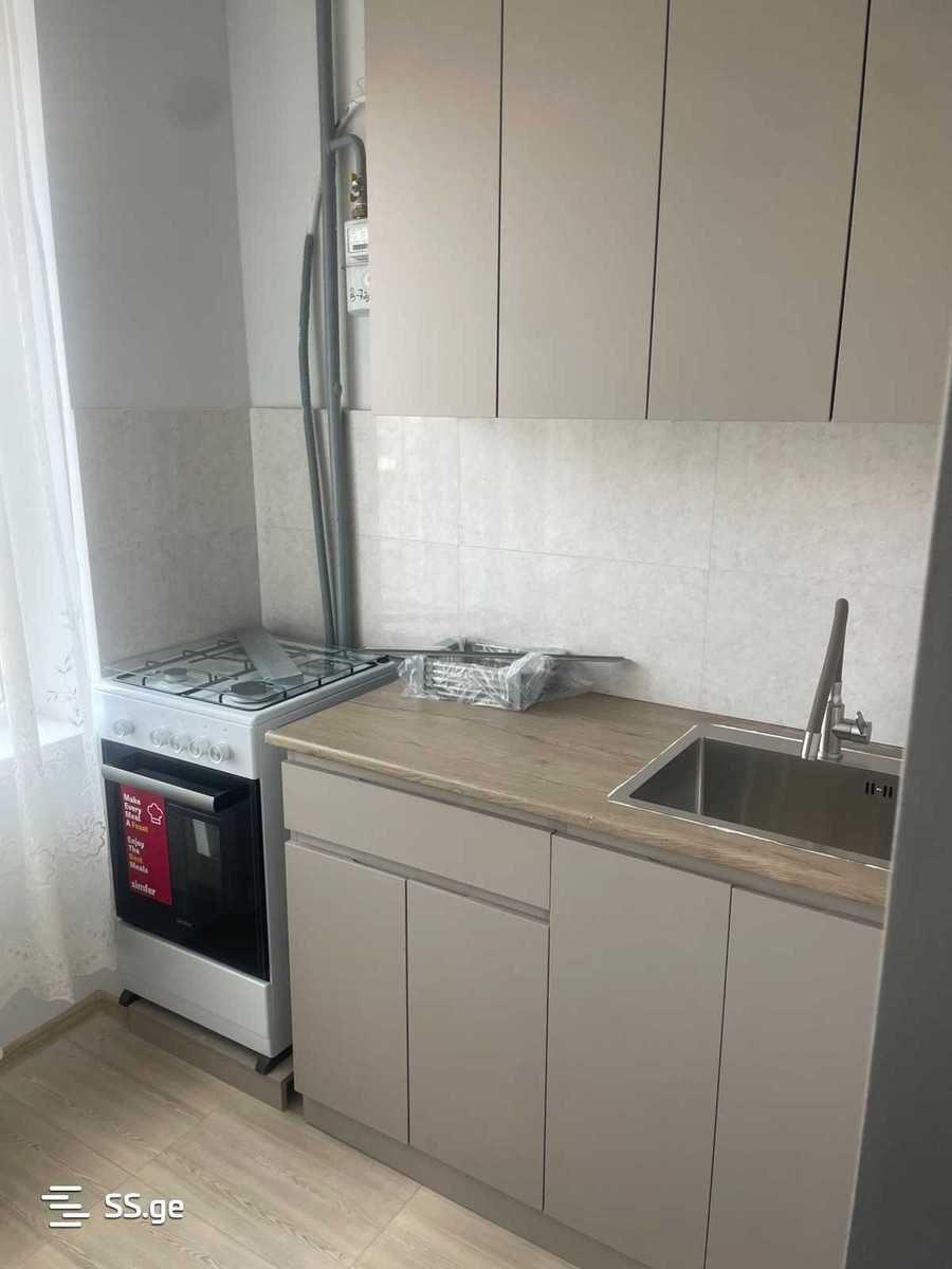 7th micro-district - 1 rooms