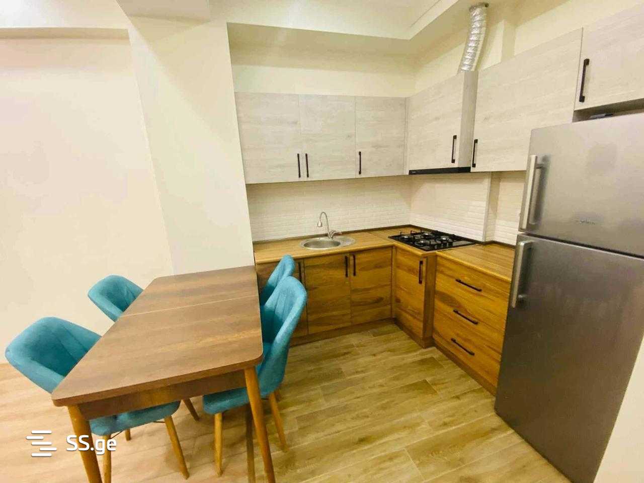 V. Topuridze st. 18 - 2 rooms