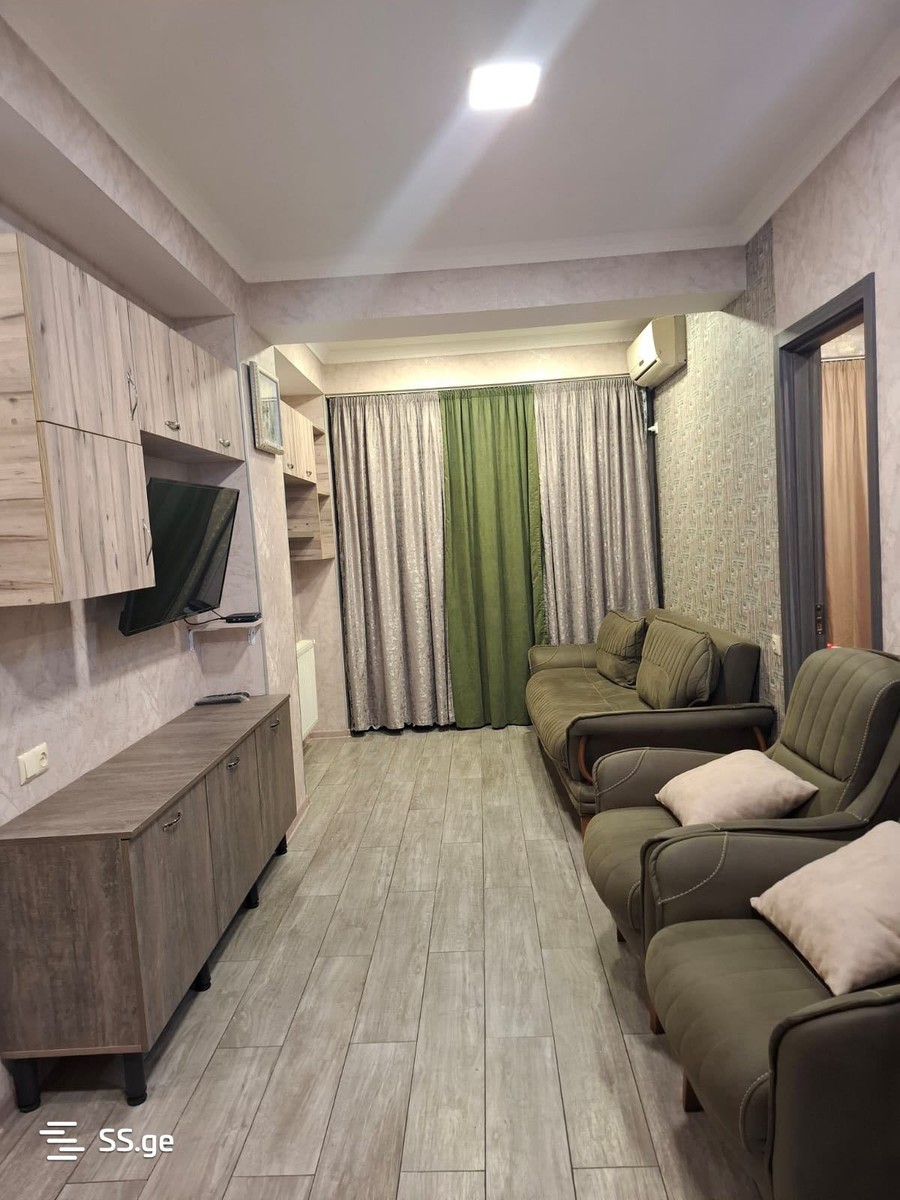 17 Shindiseli gmiri st. 9-11 - 3 rooms