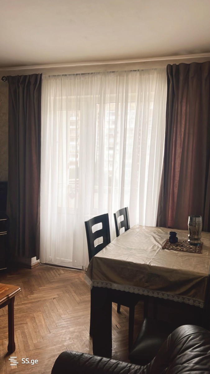 panaskerteli st. 9 - 2 rooms