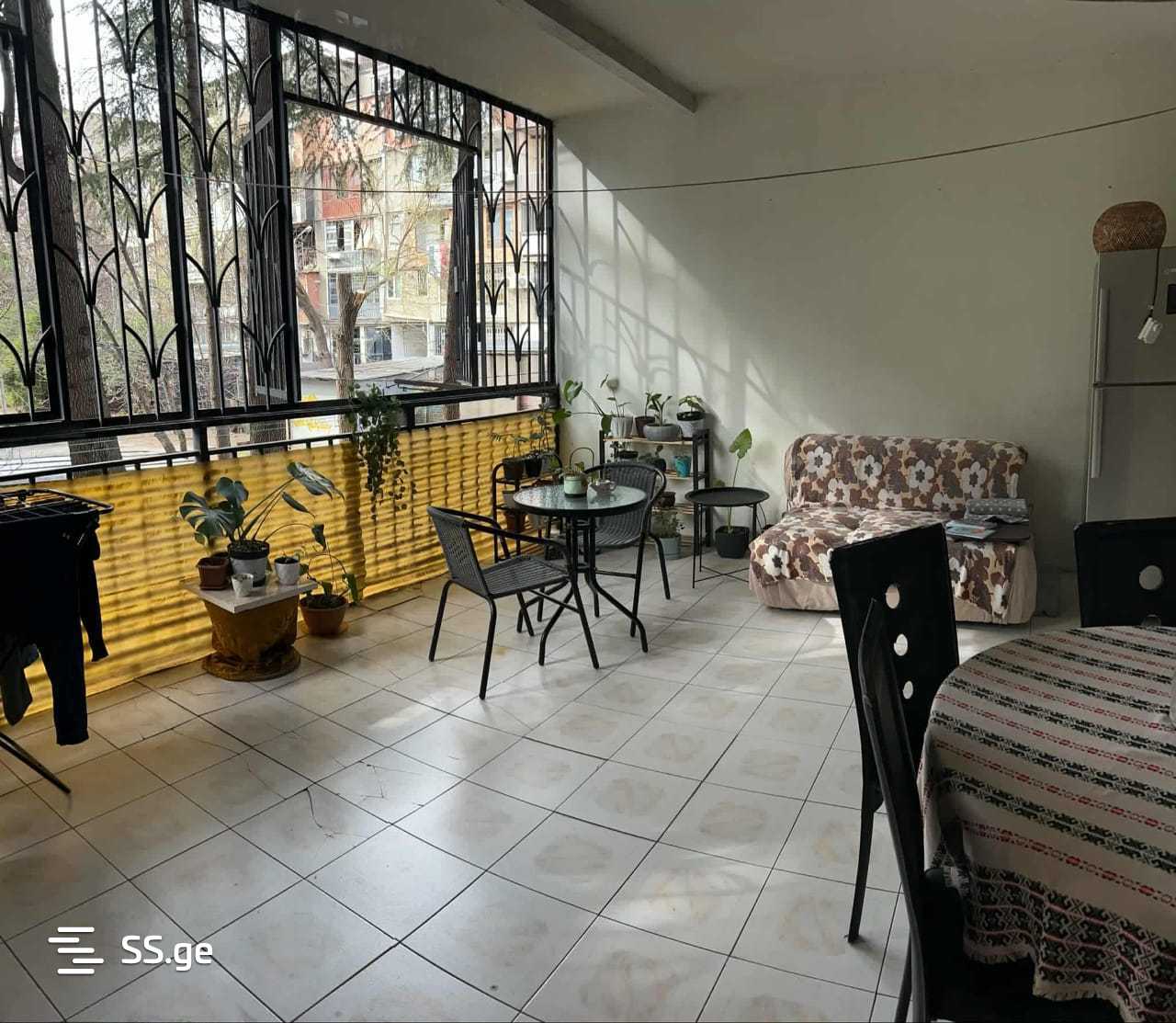 nucubidze st. 34 - 3 rooms