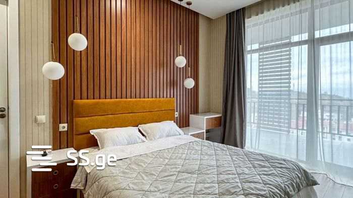 n. zhvania st. 73 - 3 rooms