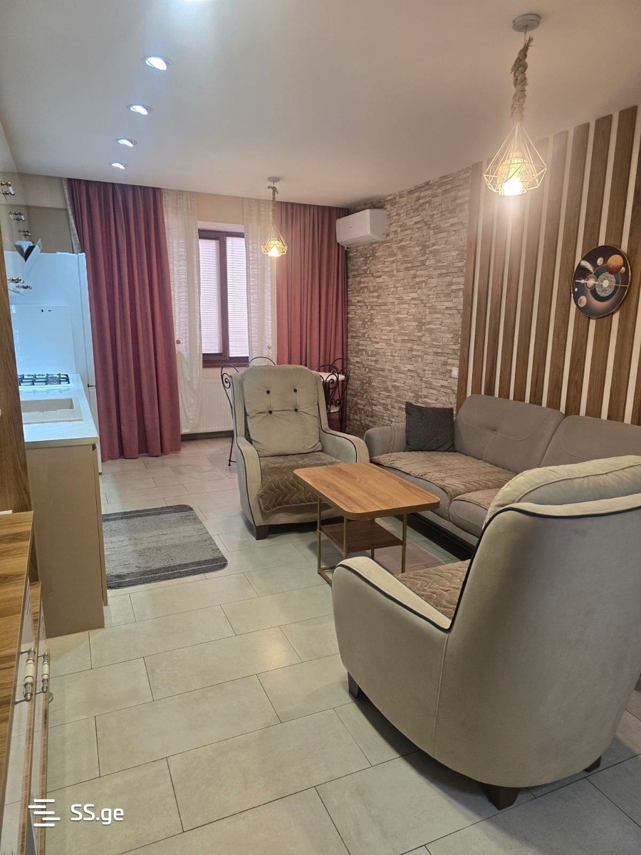 Beri Gabriel Salosi Ave. 3 - 3 rooms