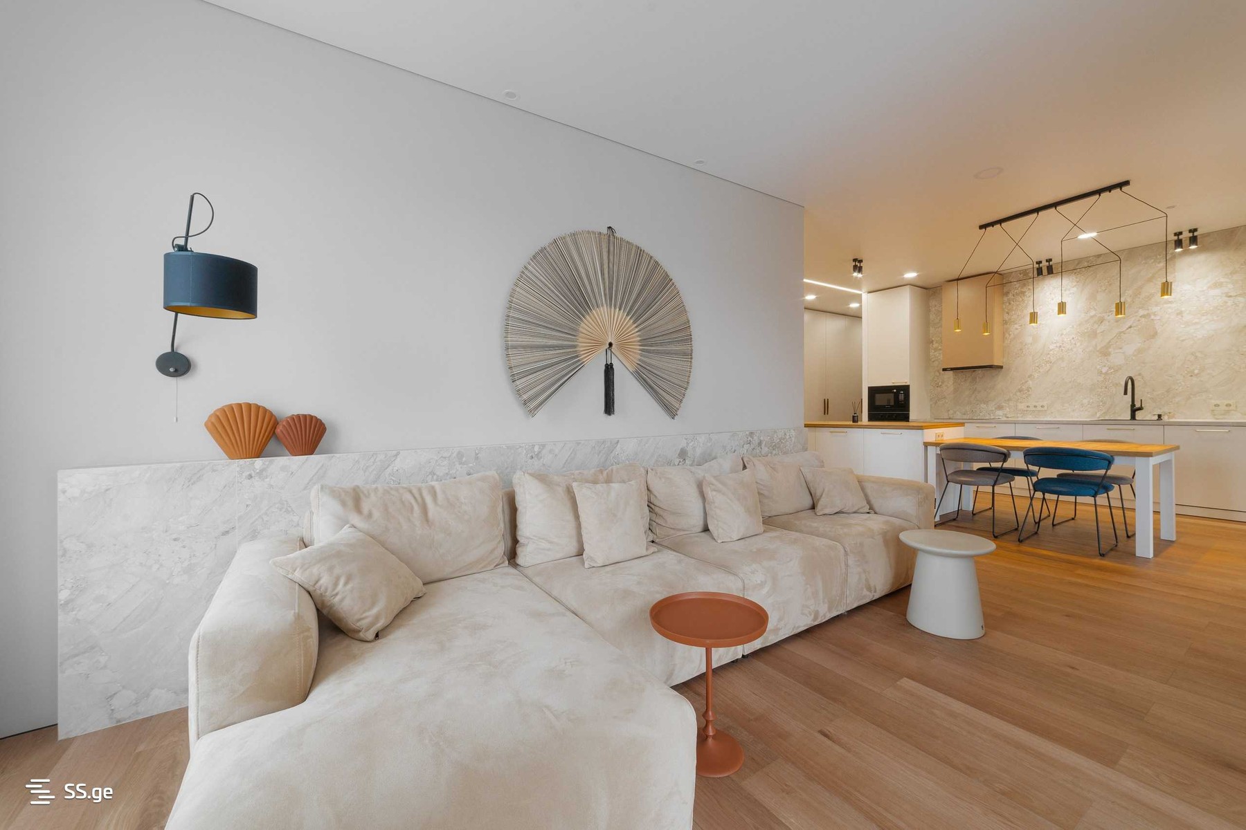 m. asatiani st. 10 - 3 rooms