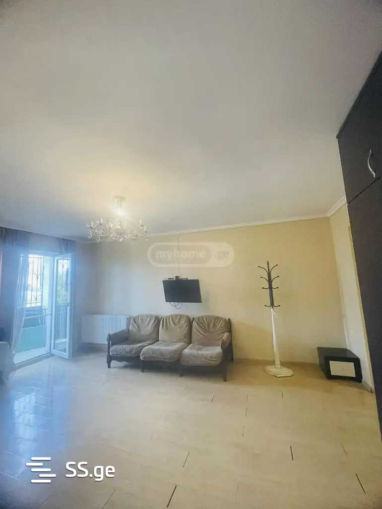 a.wereTlis avenue - 2 rooms