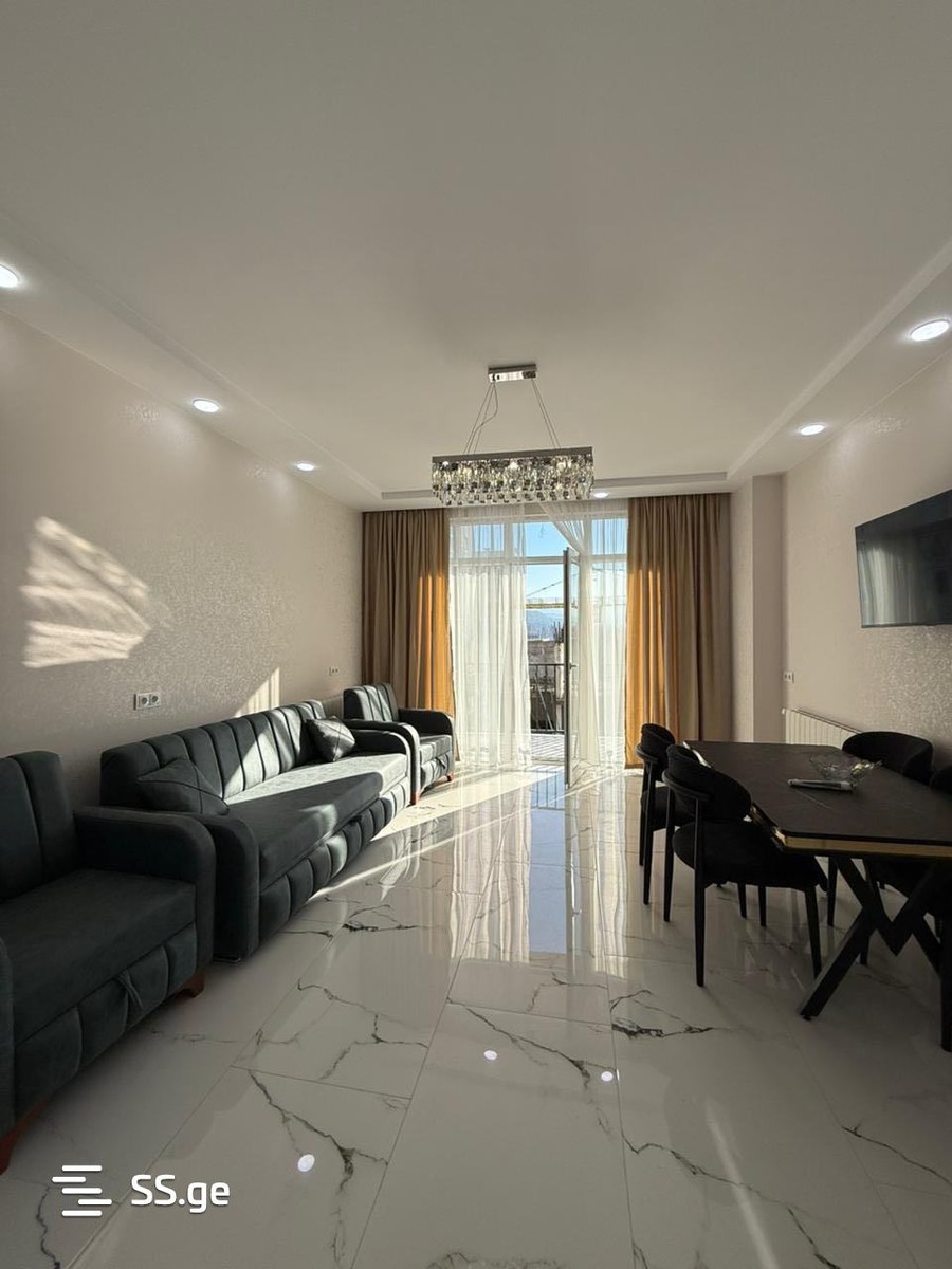 Tazari st. 22 - 3 rooms