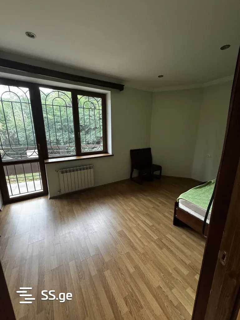 mtacminda st. - 5 rooms