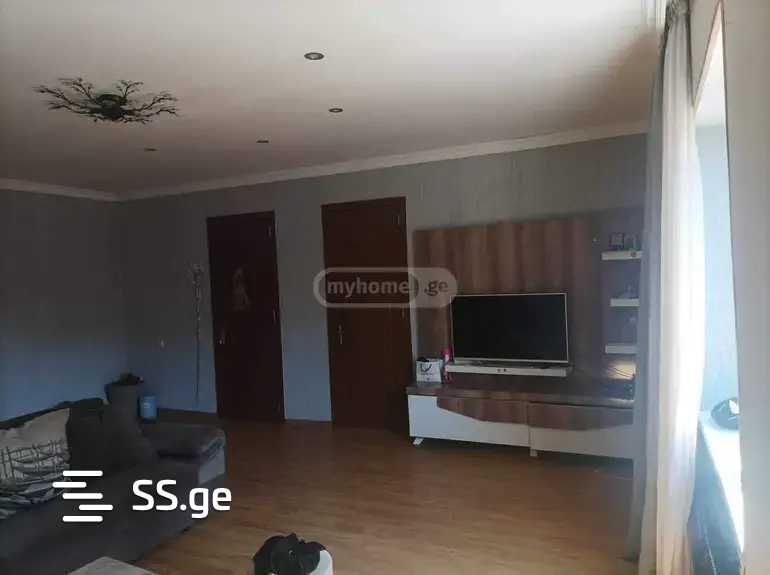 vaja pshavela I chikhi - 3 rooms