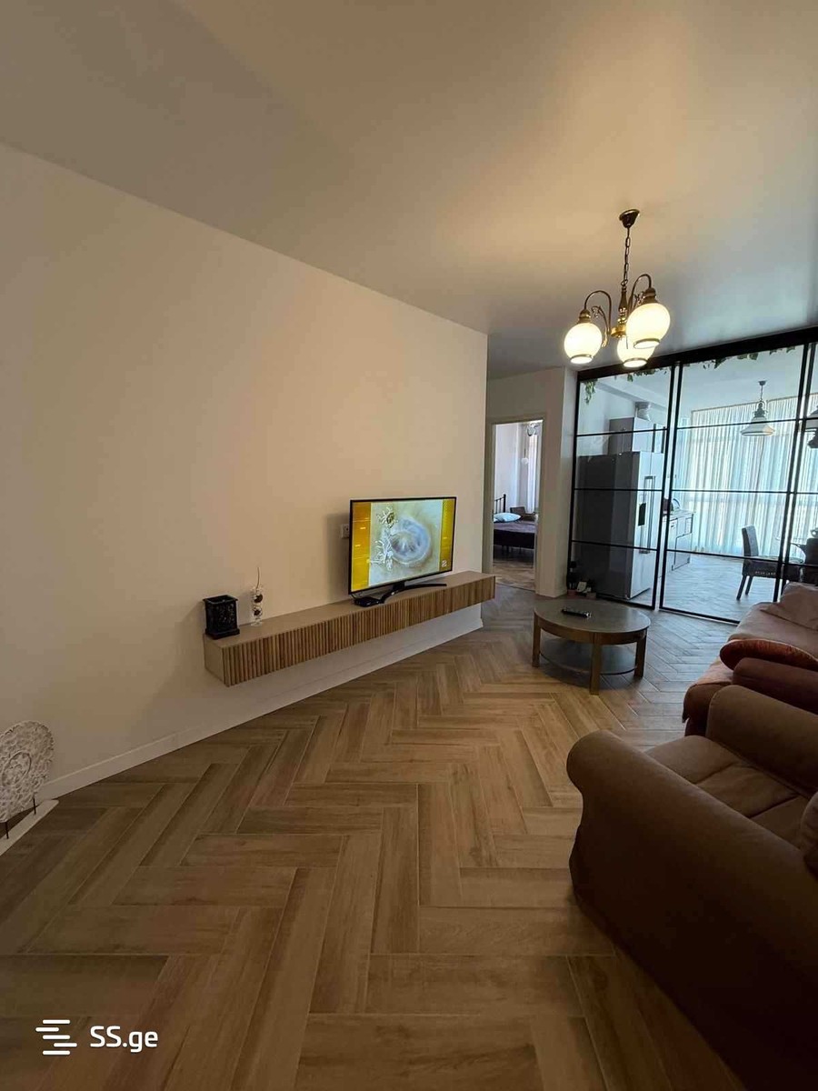 Sh. Inasaridze St. 7 - 3 rooms