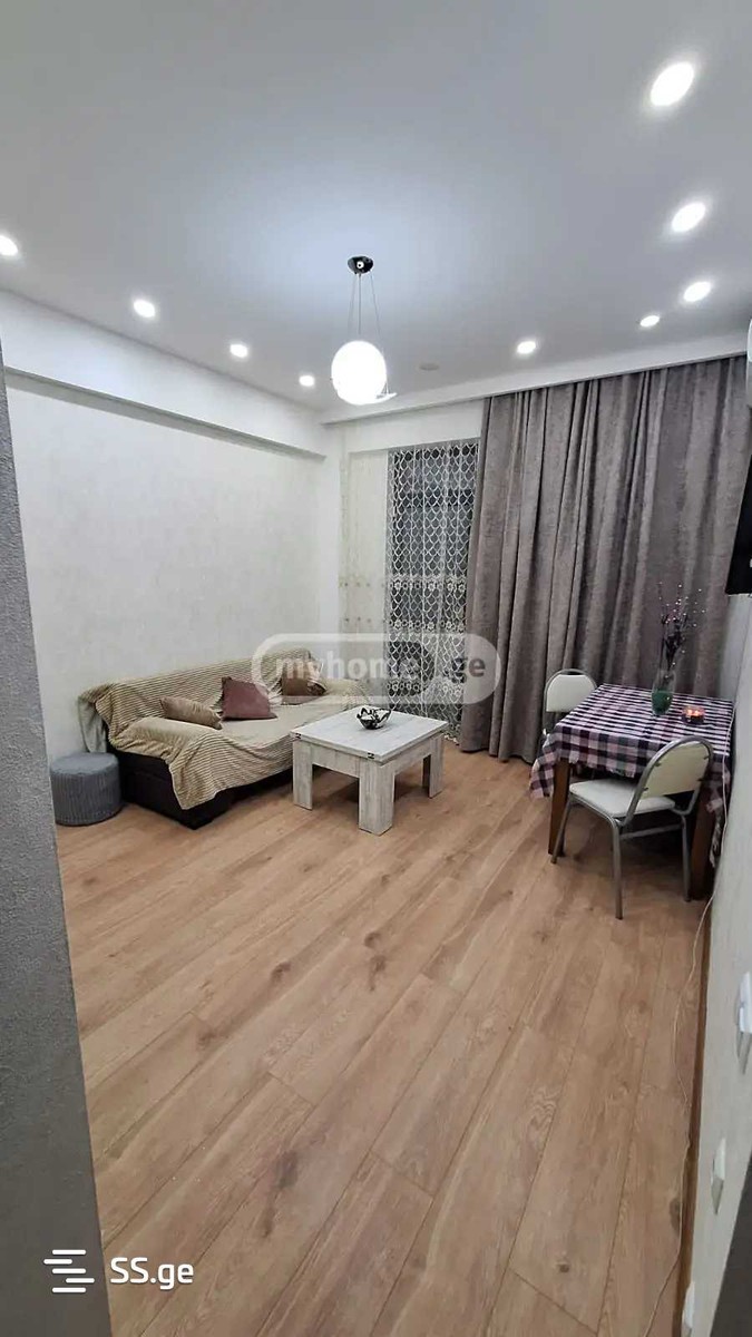 Mirian Mephe st. - 2 rooms