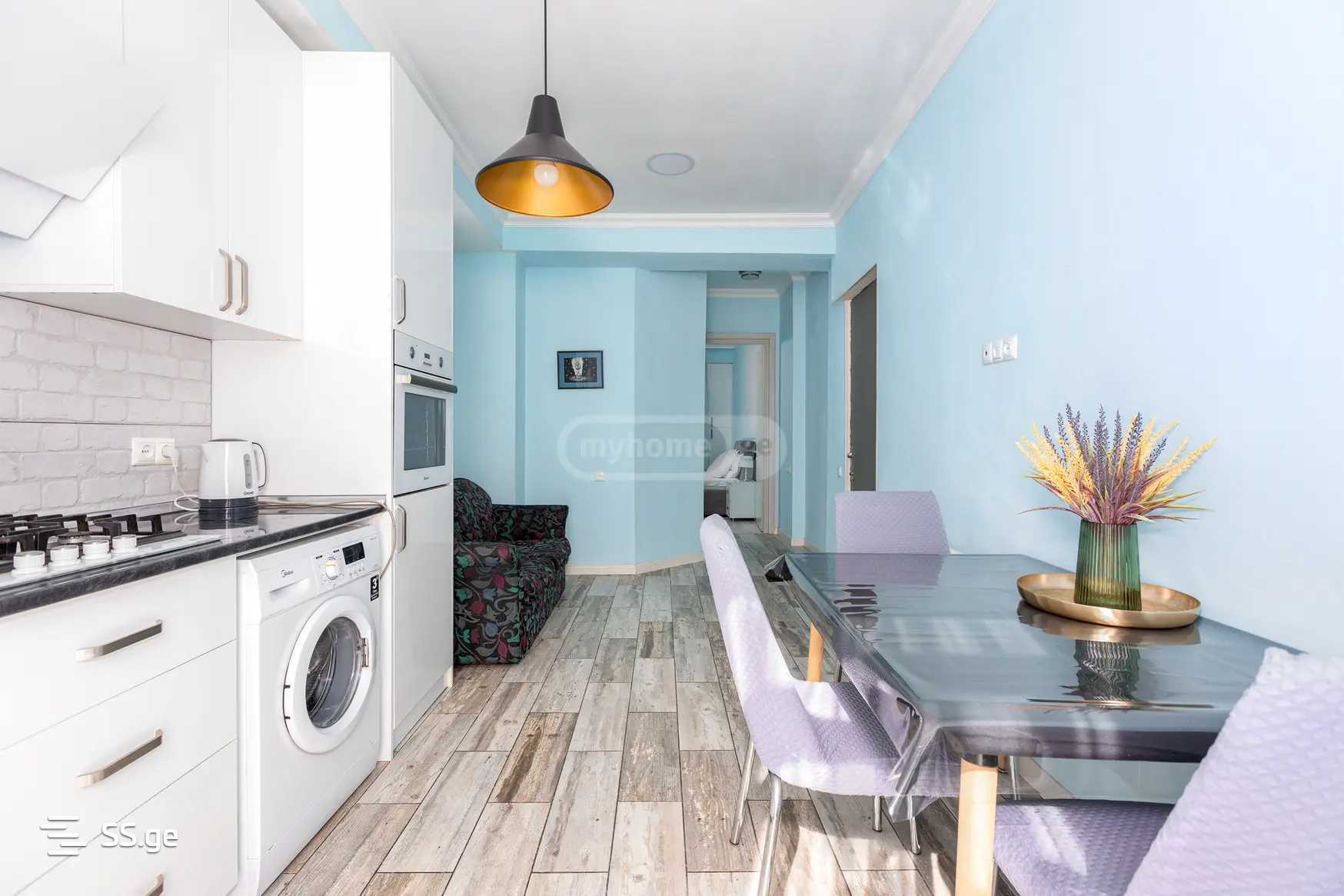 N.Chkheidze st. 9 - 2 rooms