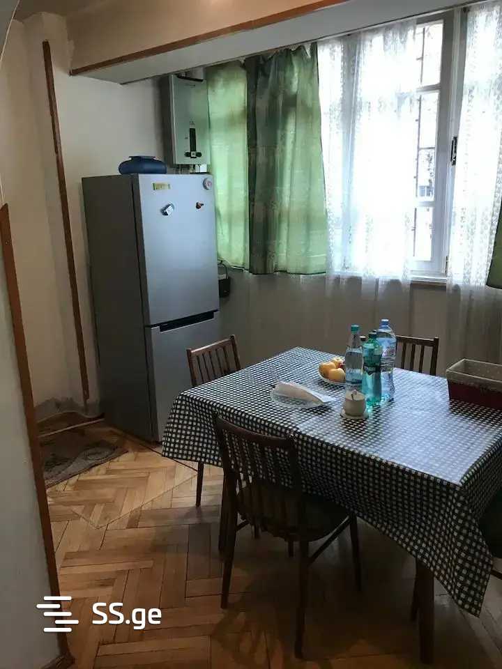 Vaja-Phshavela st. ვაჟა-ფშაველას II შეს. - 3 rooms