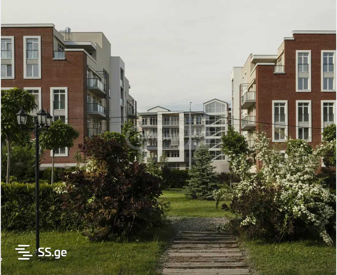 Lisi lake 105 - 2 rooms