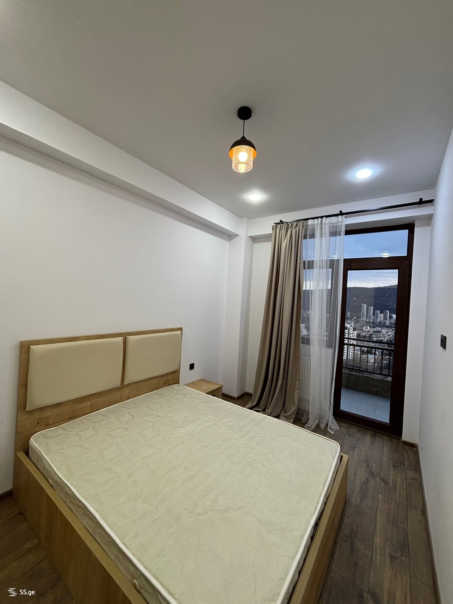 E. Amashukeli st. 32 - 2 rooms