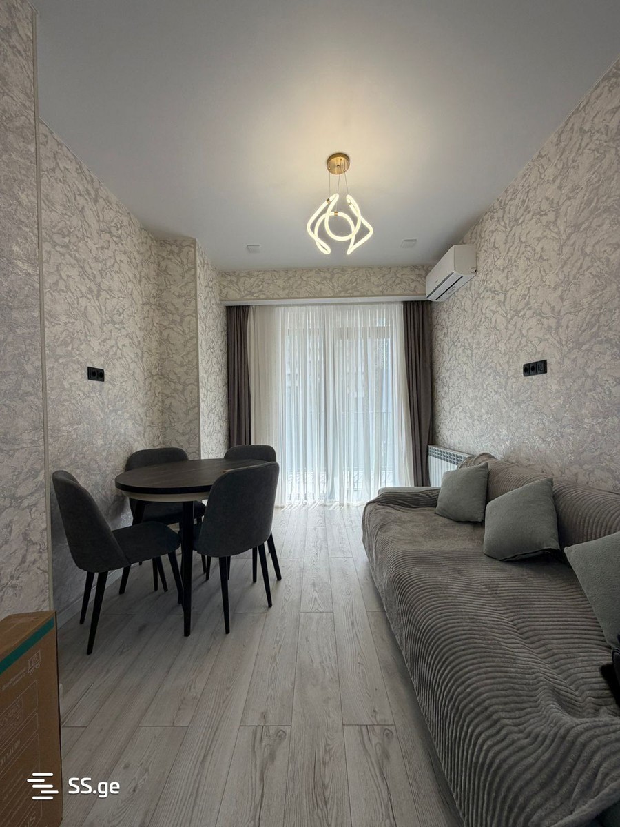 navtlugi st. 10 - 2 rooms