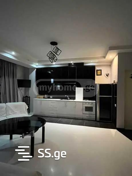 Holy Martyr Vasilisko st. - 3 rooms