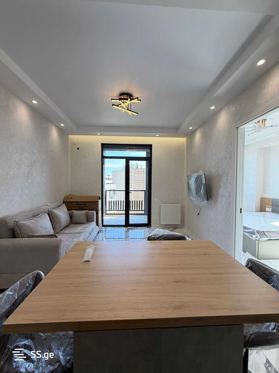 Khvedelidze st. - 3 rooms