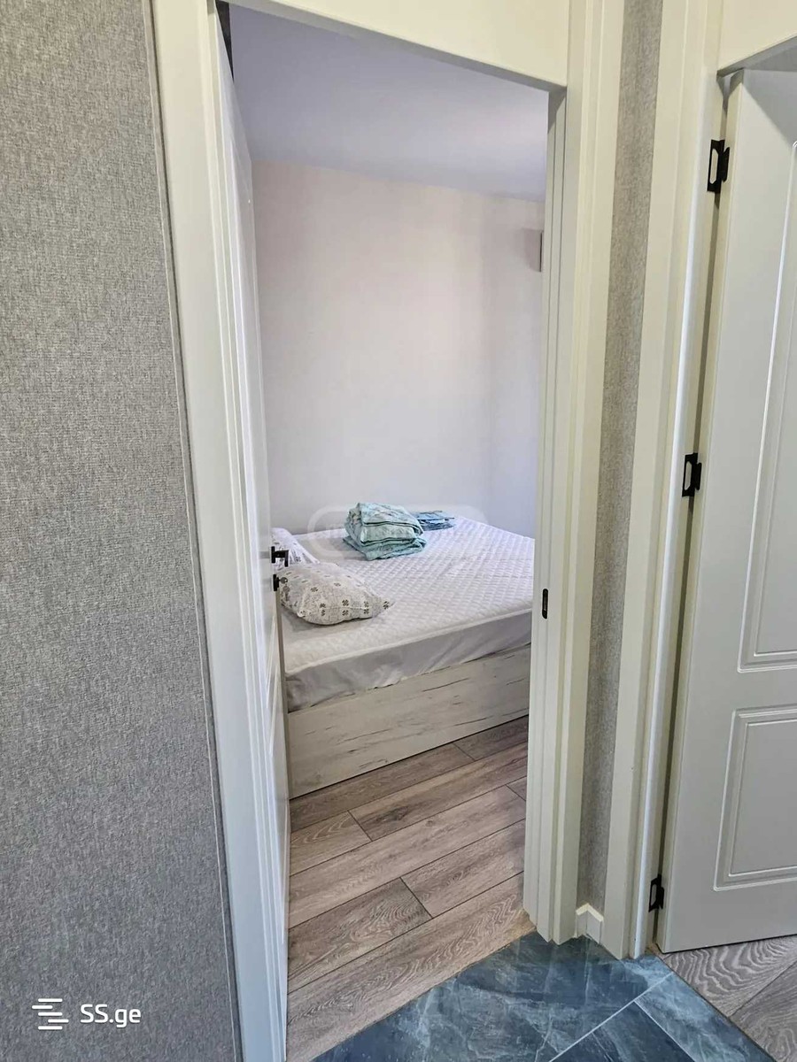 navtlugi st. - 3 rooms