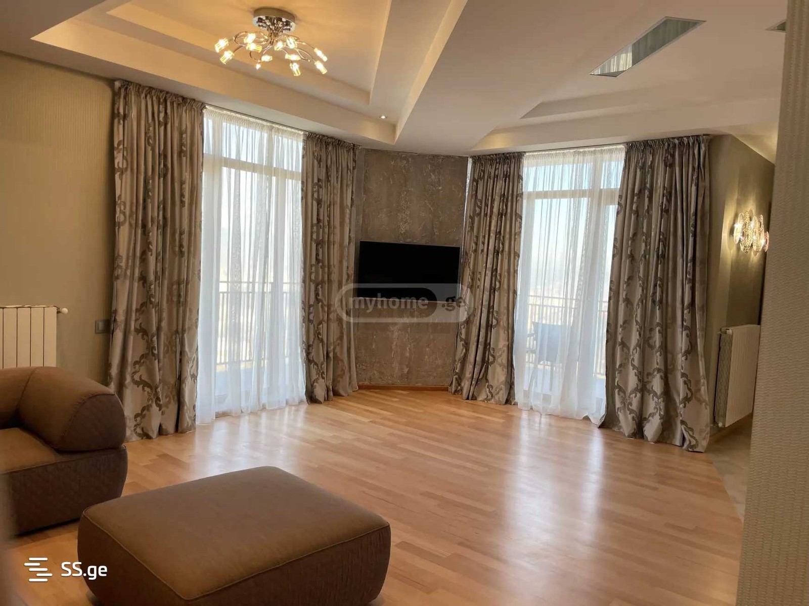 Ilia Chavchavadze I lane 83 - 4 rooms