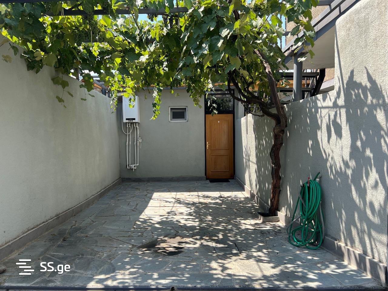 Beri Gabriel Salosi Ave. - 2 rooms