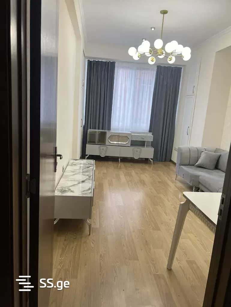 B.Kvernadze st. - 3 rooms