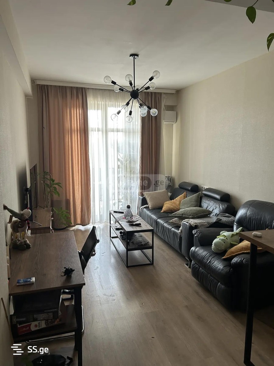 navtlugi st. 10 - 2 rooms